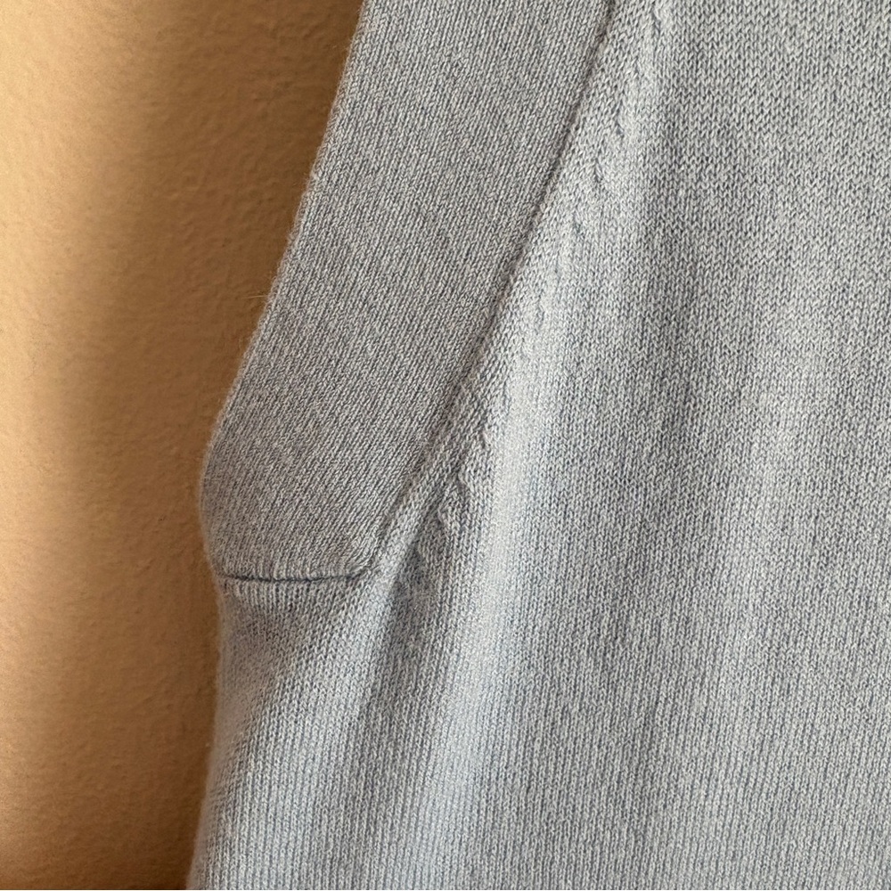 Everlane Light Blue Button-Up Vest - Picture 6 of 8